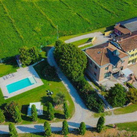 Bb Mambrotta Guest House San Martino Buon Albergo Ngoại thất bức ảnh