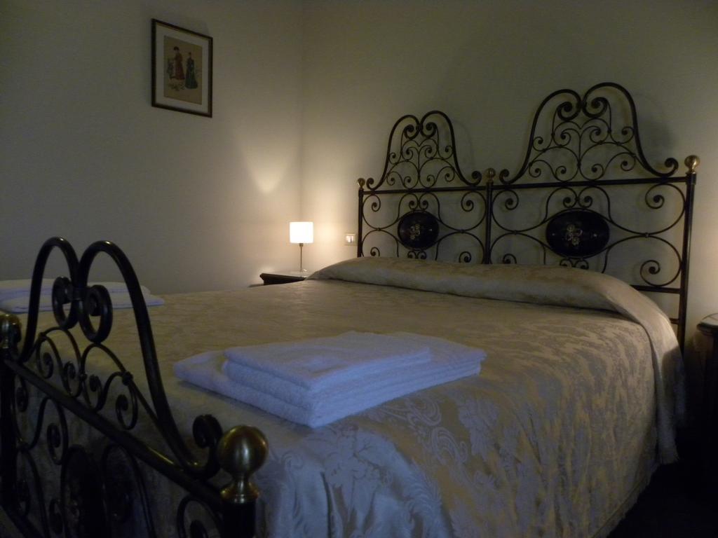 Bb Mambrotta Guest House San Martino Buon Albergo Ngoại thất bức ảnh